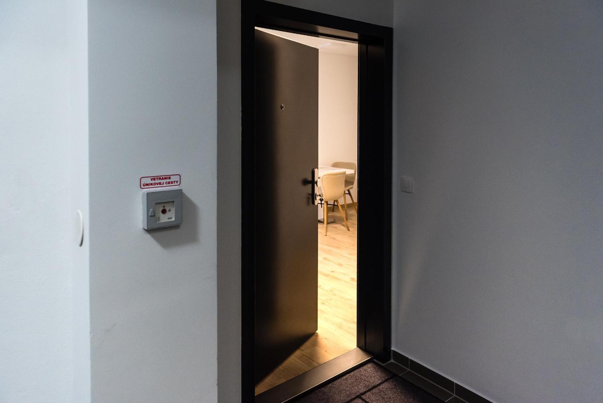 Mickiewiczova Apartment Free Parking By Veronika & Jano Bratislava Exterior photo